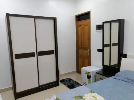 RanvinaInn Home Stay Отели в г. Hithaadhoo