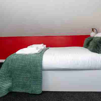 Leicester's Lyter Living Serviced Apartments Opposite Leicester Railway Station Rooms