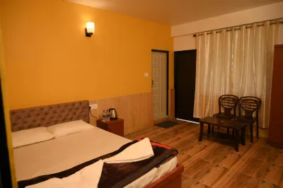 Bayaroo Stay Lamahatta Hotels near Chitrey Waterfall