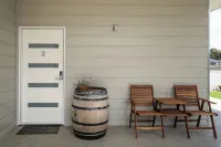 Amaroo 2 - Freycinet Holiday Houses Hotels in Coles Bay
