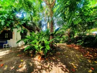 Arana House