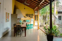 Colonial Charm with Private Pool Steps from Central Plaza