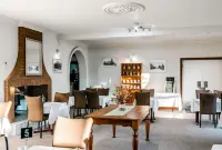 ザ ヘンリー パークス モーテル テンターフィールド