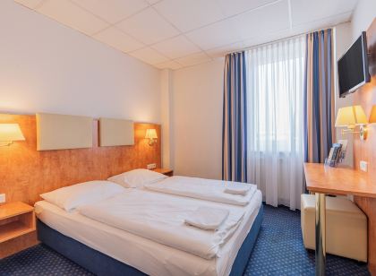 Euro-Hotel