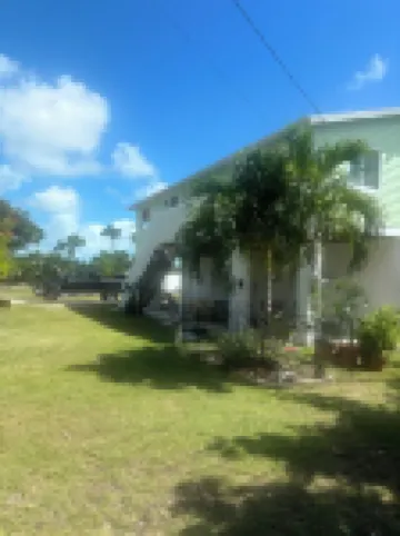 Charming 2-bedroom 2- bath home located in the middle of The Key Deer Refuge.