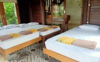 Kampung Halaman Villas Hotels in Cijeruk