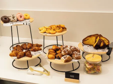 Hotel Well and Come Málaga