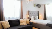 Chandelier 202 - Balkon