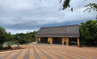 Lichenry Bush Lodge