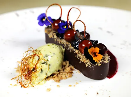 Chiseldon House Hotel Отели рядом с достопримечательностью «Museum of Computing»