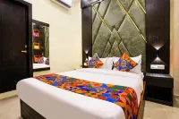 Fabhotel Skyline Suite Hotel a 