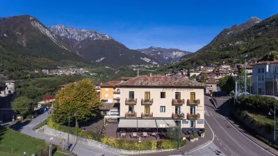 Hotel Antica Croce - Gardaslowemotion Hotels in Tenno