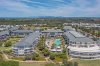 The Pool Resort Kingscliff - Private Apartments by Holiday Management Company Hotel a Kingscliff