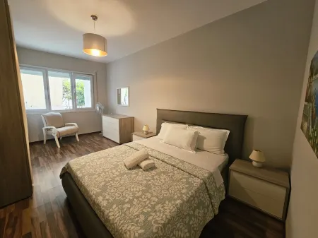 Beachfront Sion Sarande Apartment Отели рядом с достопримечательностью «Mango Beach»