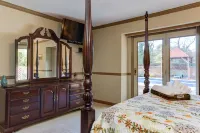 Private Pool, Sleeps 14, Game Room, Hot Tub