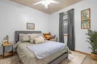 3 bedroom, 2 bath with fire pit and game room