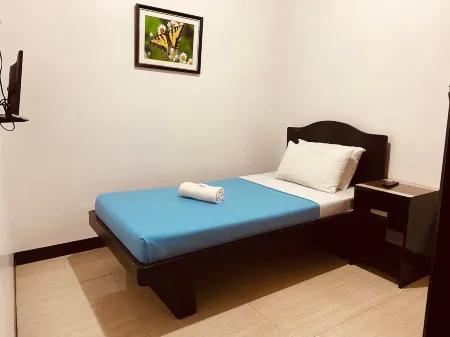 Stonewood Hotel Отели рядом с достопримечательностью «Tropicana Beach Resort»