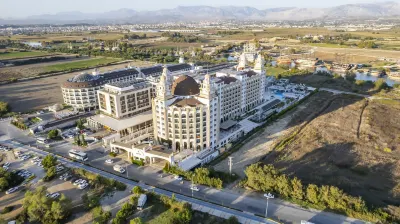 J'Adore Deluxe Hotel & Spa