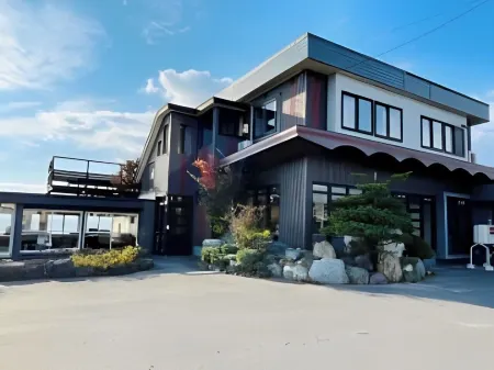 Hotel Cocoa Отели в г. Тоёура