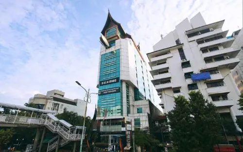 Hotel Horison Balairung Jakarta Außen Photos