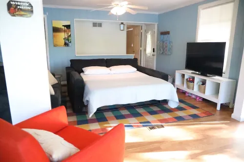 Green Bass Getaway! Private Dock - Sleeps 16+ - Martini Deck