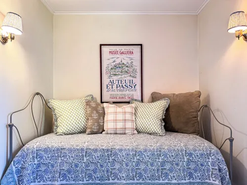 Beautiful 2-bedroom apartment in  Providence's historic Federal Hill