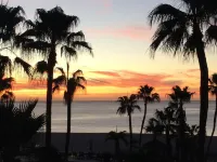 El Zalate Top Floor Beachfront 2 Bed 2 Bath beautiful white sandy beach