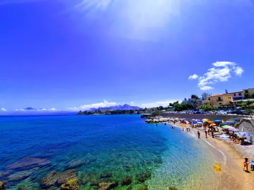 Seafront House Blue Gull