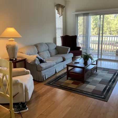 Beach/golf condo. Beach is less than 5 miles, golf is out the window