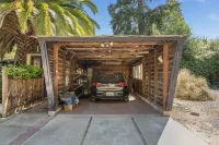Lovely Palo Alto Cottage ~ Near Stanford, tech companies