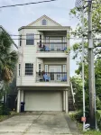 Boardwalk Home One Block to Kemah Activities - Wifi