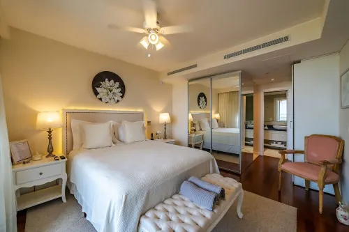 Lujoso Apartamento Familiar en el Area mas Segura y Corporativa de Asunción