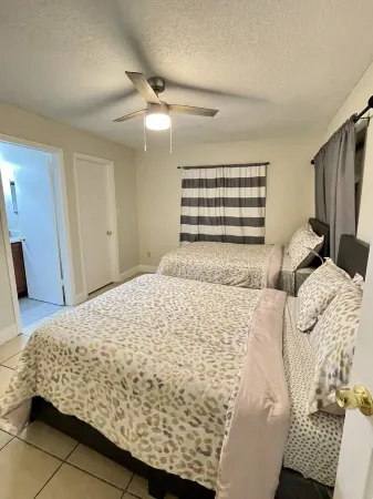 Spacious Home Away Relax Hot Tub!