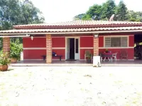 Chácara Vista Alegre Hotels in Pinhalzinho