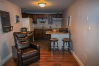 Nautical Themed one bedroom fully equipped apartment.