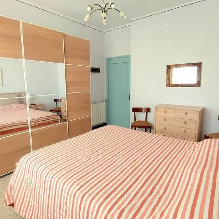 Bright Apartment by the Sea (CIN: IT011017C2XY7OAMU4)