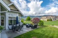 The Lakehouse/Snow Vacation Rental Отели рядом с достопримечательностью «Парк Осойуз Лейк Риджинал»