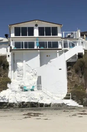 PALACE BAHIA ,360 ocean view ,7min to down town,Private beach   ,24/7 Security