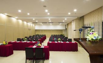 Dendro Gold Hotel