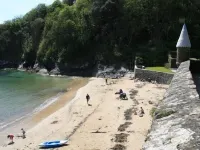 Fowey Cornwall - lovely modern house with balconies and fantastic views 福伊酒店