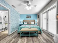 Beautiful canal front unit!See manatees playing from your living room.Cabana #12 Hotels in Longboat Key