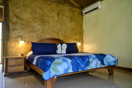 Villa Rústica Arenal: With Free Sloths Territory Pass!