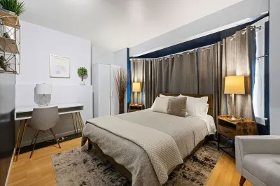 Sleeps 10, 5 bedrooms and 5 bathrooms in Sunny San Francisco. Close to BART 샌프란시스코 동물원 주변 호텔