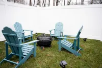 Townhouse mins to UofL & Churchill Downs/hot tub