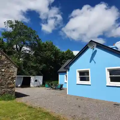 Family & Pet Friendly Restored Cottage in East Mayo with Bord Failte Award Hotel Exterior