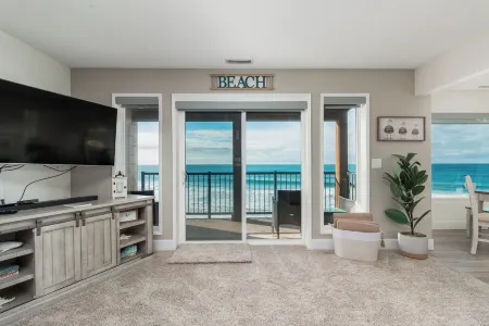 Condo #28 is VERY relaxing and the view breath taking!