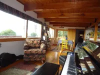 Musician's Paradise With Spectacular Views