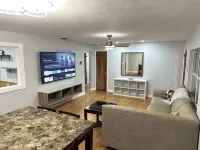 Large 3/1 Near DownTown and Dining Hotels in Winter Haven