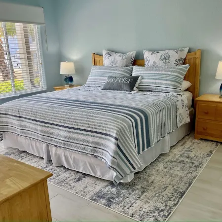 "Mai Kai" Recently renovated Oceanfront Ground Floor Condo - Kaibo Yacht Club II