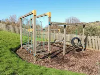 18 Manleigh Park